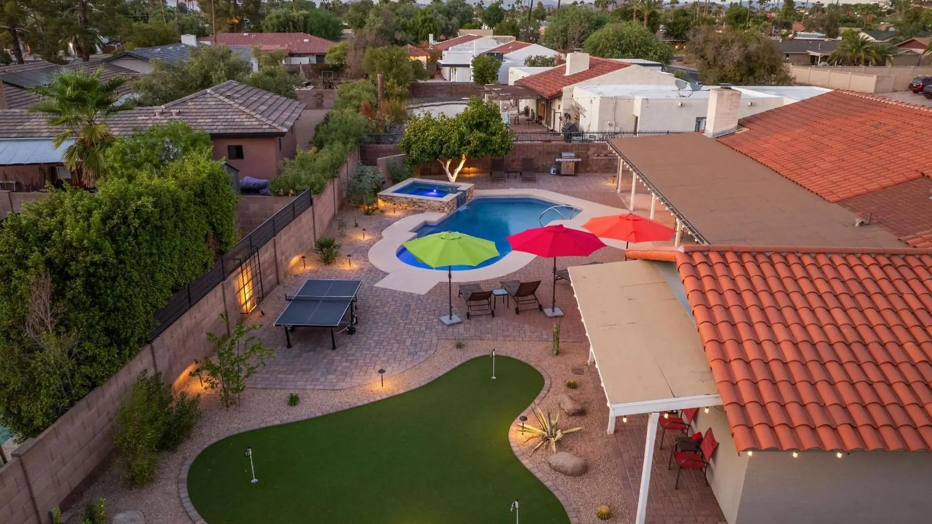 Moon Valley-Pool Spa Foosball Ping Pong Putput Phoenix